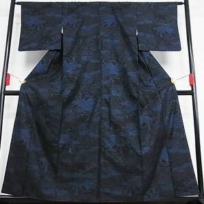 平和屋-こころ店■本場大島紬 9マルキ 御所車草花文 ますいわ屋扱い 着丈157cm 裄丈63cm 正絹 逸品 B-oa7734の画像2