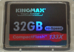 288【送料込未使用】KINGMAX キングマックス CFTM 133x コンパクトフラッシュ 台湾製 カメラカード デジタルカメラ等メモリーカード 32GB