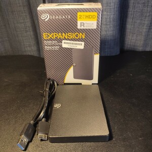 SEAGATE Expansion ポータブルハードディスク 2TBModel : SRD0NF1