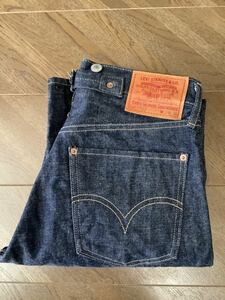 Levi's