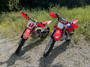 ★☆　CRF125F用トライアングルスタンド（三角スタンド）・インジェクション×キャブレター車共通☆★