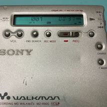 SONY mz-r900-s故障ジャンク品ノークレーム商品 mdポータブル レコーダー WALKMAN_画像4