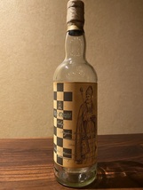 ザ チェス　カリラ18年　1990年蒸溜　 空き瓶　空瓶　THE CHESS CAOLILA スリーリバーズ　ラベルに経年劣化　汚れあり　アイラ_画像1