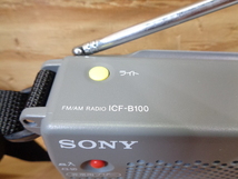 ★格安売切★希少 SONY TV FM/AM 防災ラジオ 動作確認済み ICF-B100 非常用ブザー付き 電波受信 マルチバッテリー方式 ソニー レトロ _画像4