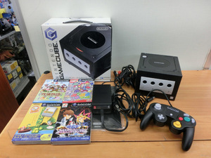 ニンテンドー ゲームキューブ 本体 DOL-001 ゲームソフト 4本セット コントローラー ケーブル付き どうぶつの森＋等 札幌市西区