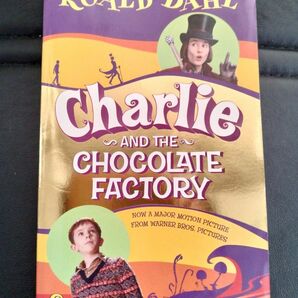 【再値下げ】洋書 Charlie AND THE CHOCOLATE FACTORY 「チャーリーとチョコレート工場」