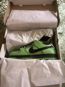 国内正規品・黒タグ付【SNKRS購入】NIKE The Powerpuff Girls×Nike SB Dunk Low Pro "Buttercup"　バターカップ