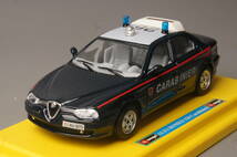 箱変形　burago　ブラーゴ　1/24　アルファロメオ156　CARABINIERI_画像6