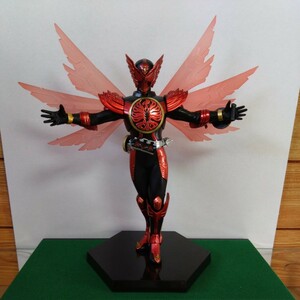 仮面ライダーシリーズ　DXF Solid Heroes　〜仮面ライダーオーズ　タジャドルコンボ〜　組立品　バンプレスト