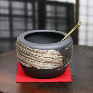  Shigaraki . огонь горшок керамика ... рука ... рука . рука ...... японский стиль пепельница . кимоно интерьер модный японский стиль обжиг в печи .. . глаз Mini огонь горшок hi-0039