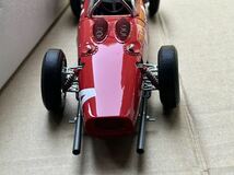 1/18 CMC フェラーリ ディーノ　156 F1 #4 1961 シャークノーズ　ベルギーgp フィル　ヒル　M-070 難あり　_画像6