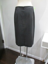 yoshie inaba　ヨシエイナバ　日本製　グレー　ウール混スカート　　送料無料　サイズ9_画像7