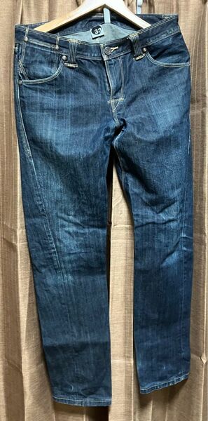 Levi's EJ026 リーバイス エンジニアドジーンズ W33 立体裁断 エンジニアド Engineered Jeans