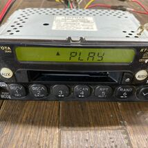 AV12-214 激安 カーステレオ TOYOTA 08600-00003 122001-1940A13 カセット AM/FM 確認用配線使用 簡易動作確認済み 中古現状品_画像2