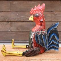 お座り ニワトリさん [2] Lサイズ ウェルカム人形 鶏 鳥 木製 木彫りの置物 動物インテリア 動物置物 木製オブジェ 動物置物_画像9