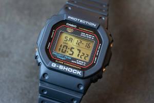 ★ 新品未使用　G-SHOCK/Gショック 40周年限定 RECRYSTALLIZED SERIES DW-5040PG-1JR ブラック