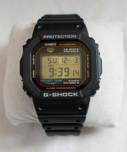 ● G-SHOCK DW-5040PG-1JR 極美品