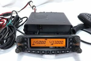 YAESU　FT-8800　新スプリアス適合　20W　144／430　デュアルバンド　セパレート付