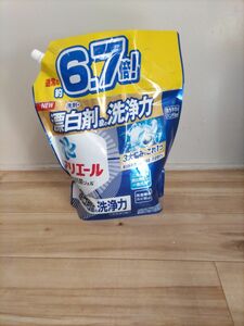 アリエール 洗濯洗剤 液体 [大容量] 詰め替え 約6.7倍 黄ばみ・ニオイを漂白剤なし一発洗浄力 