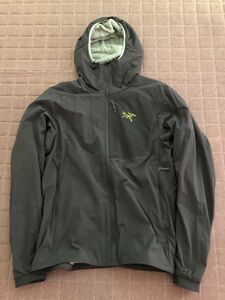 アークテリクス Proton FL Hoody（カラー：Conifer、サイズ：S ジャケット