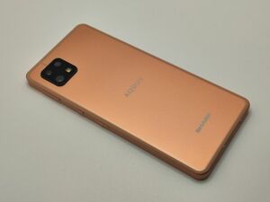  AQUOS sense6 SH-M19 6.1インチ メモリー4GB ストレージ64GB ライトカッパー美品