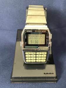 中古デジタル腕時計 CASIO DATABANK 300 カシオ データバンク 300 DBC-3000 レトロ クオーツ (12.24)