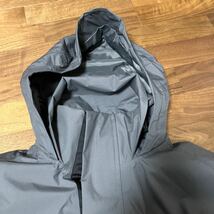 adidas レインコート Urban Parka RAIN.RDY グレー系　防水加工　サイズM 1回着用のみ_画像3