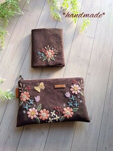 *花の手刺繍*カードケース＆マルチポーチ*コットンリネン*ハンドメイド*