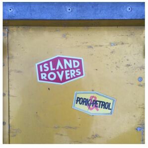 ISLAND ROVERS 小 赤 ステッカー アイランド ローバーズ UK ランドローバー レンジローバー ディフェンダー イヴォーク ディスカバリーの画像2