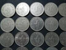 英領香港 旧1ドル硬貨(小型) 36枚おまとめ 0.3kg 1970年代～90年代 2310A-051 外国古銭 コイン アンティーク_画像2