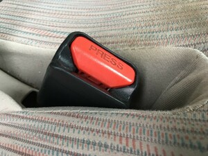 231101 Mitsubishi eK Space B11A right front seat belt catch right front seat belt receive buckle 