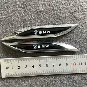 BMW カーステッカー エンブレム ブラック＆シルバー プレート フェンダーバッジ シール 金属製 2個セット ●304番の画像5