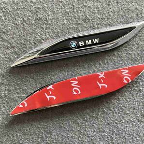 BMW カーステッカー エンブレム ブラック＆シルバー プレート フェンダーバッジ シール 金属製 2個セット ●304番の画像3