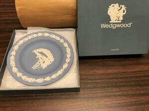 未使用箱付きウエッジウッド　可愛いミニ青い皿本物￥５００から