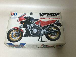 【B508】未組立　TAMIYA　タミヤ　ホンダVF750F　1/12　オートバイ　シリーズNo.21　HONDA プラモデル　バイク　