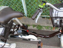 E951/新品同様 23年 ヤマハ PAS ワゴン 大人用 三輪車 電動アシスト自転車 バッテリー15.4Ah 18×16インチ YAMAHA 引き取り歓迎 発送可_画像6