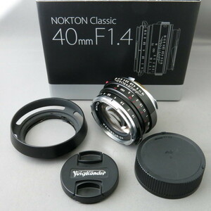 【新品同様】Voigtlanderフォクトレンダー　NOKTON CLASSIC40mmF1.4SC VM　フードLH-6付★NO.7842