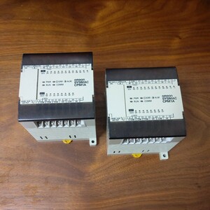 二台セット　オムロン　CPM1A-20CDR-A 　プログラマブルコントローラー シーケンサー omron