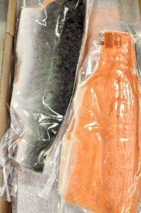 ^_^/. вытащенный соль нет! кижуч sashimi! salmon решётка! колерование!# кижуч . брать .fi-re premium сырой еда OK * отделка C... кожа имеется **