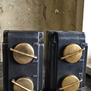 ビンテージ インダストリアル ロータリー 2連スイッチ サターン vintage industrial rotary switch 1950 Made in Englandの画像8