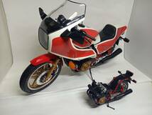 ★ タミヤ 　1/6 　ホンダ　CB1100R　おまけ　1/12　エンジン部分と後部_画像1