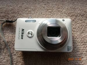 NIKON COOLPIX S6900 White 18GBメモリー付属 