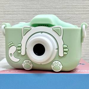 【動作確認済み】キッズカメラ グリーン SDカード32GB付 トイカメラ デジカメ コンデジ 緑色 多機能 長期保管品 ほぼ未使用
