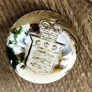 105986 英国　GAUNT LONDON Heraldic Shield ボタン　釦　小1個　真鍮製紋章 ボタン　制服　ミリタリー　アーミー　軍　軍用ボタン