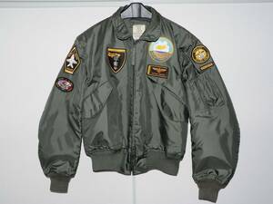 米軍実物　CWU-36/P　ＵＳサイズXＬ　ノーメックス　U.S.NAVY VFA-27・Royal Macesパッチ付　90s　VINTAGEミリタリー　トップガン