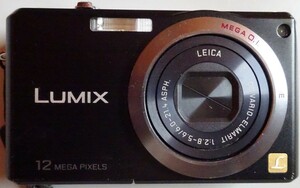 【中古】Panasonic　パナソニック　デジタルカメラ　LUMIX　FX100　DMC-FX100-K　動作確認済み　20231100019