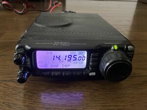 YAESU オールモード トランシーバー FT-100D