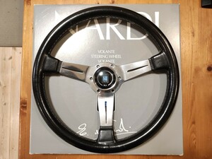 ナルディ NARDI クラシック ブラックレザー ポリッシュスポーク ステアリング 36パイ ホーンボタン 付き 