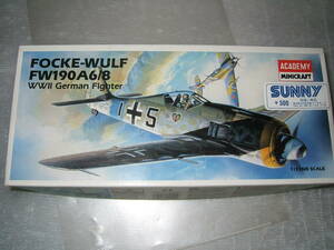 1/72　アカデミー　FW190A-6/8　　　　　　　　　　　　　　2F-3