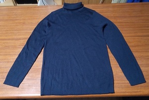 UNIQLO ユニクロ タートルネックセーター カラー：NAVY サイズ：Lサイズ